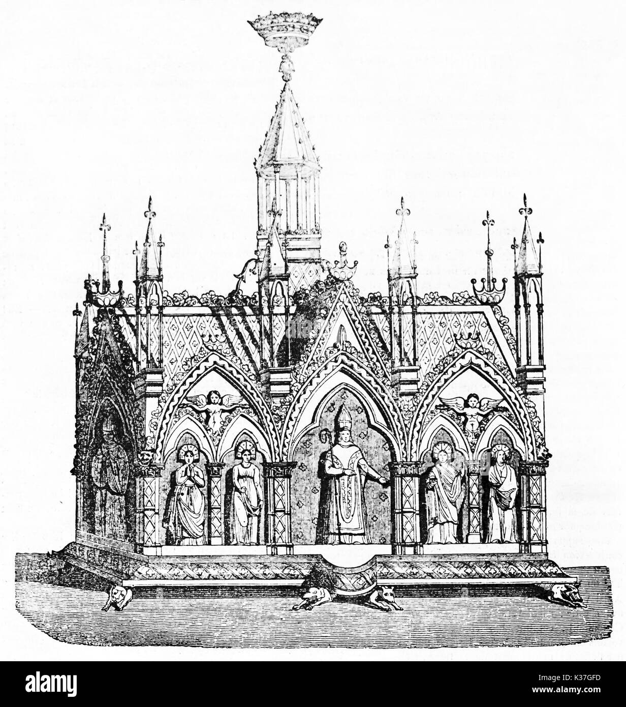 Golden reliquary (which no longer exist because it was merged) in Saint-Spire church Corbeil France. Old Illustration by Lecurieux Andrew Best and Leloir published on Magasin Pittoresque Paris 1834 Stock Photo