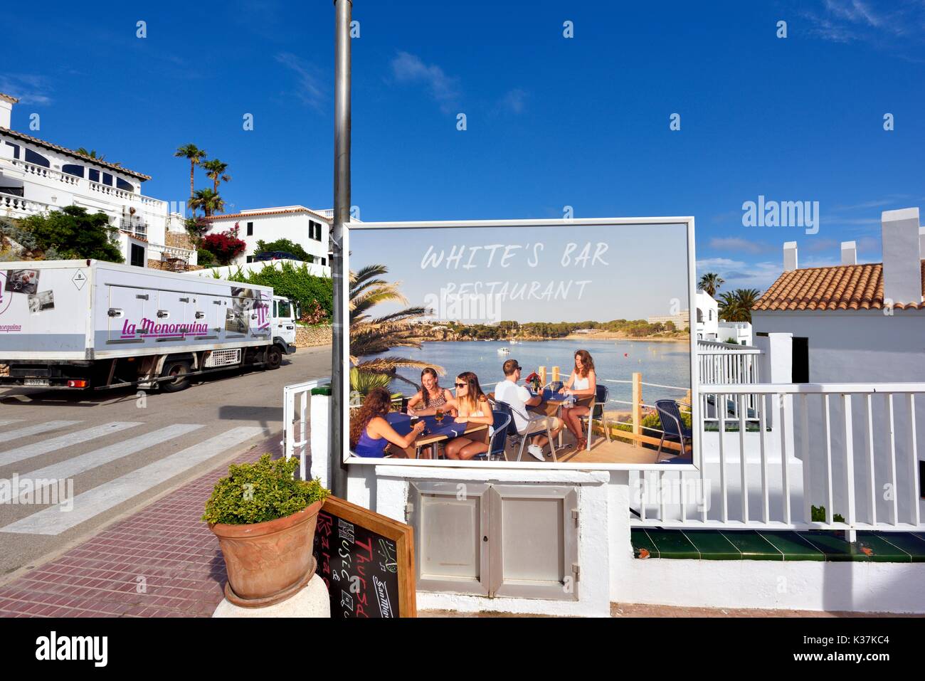 Spanish advertising hi-res stock photography and images - Alamy