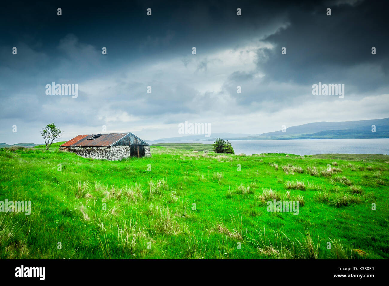An old abandoned barn on the Isle of Skye, Scotland Stock Photo
