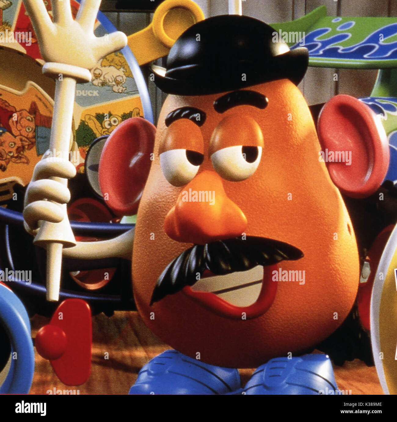 Toy Story Copyright Walt Disney Mr Potato Head Picture From The Ronald Grant Archive Toy Story Copyright Walt Disney Mr Potato Head Date 1995 Stock Photo Alamy