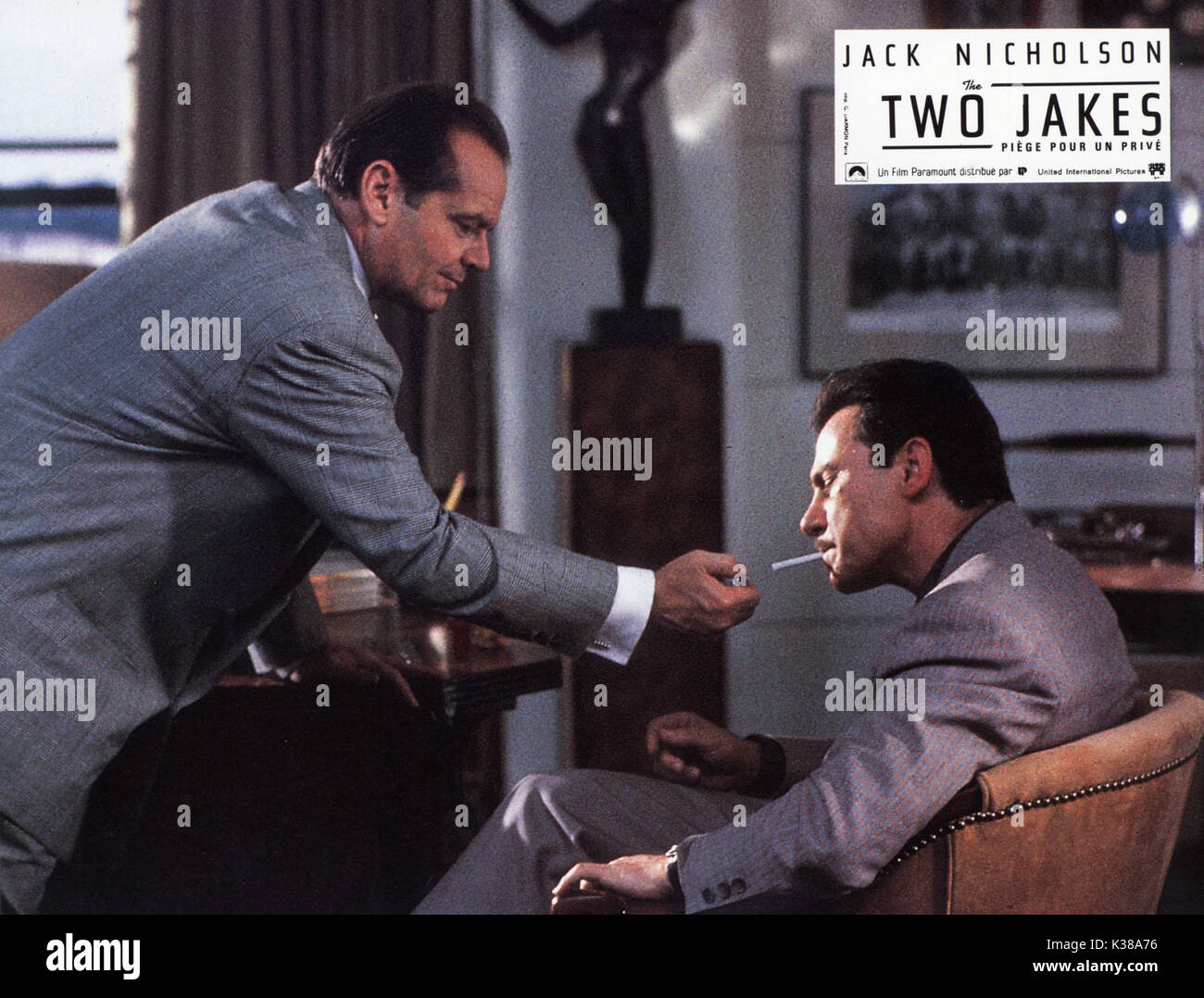 THE TWO JAKES JACK NICHOLSON AND HARVEY KEITEL A PARAMOUNT PICTURE     Date: 1990 Stock Photo