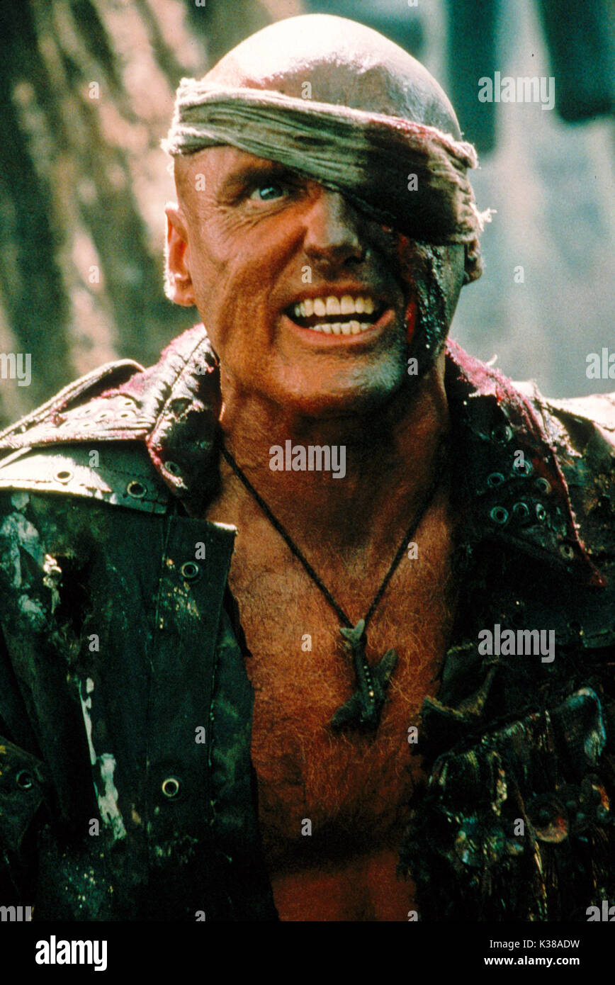 WATERWORLD UNIVERSAL PICTURES DENNIS HOPPER WATERWORLD UNIVERSAL PICTURES  DENNIS HOPPER Date: 1995 Stock Photo - Alamy