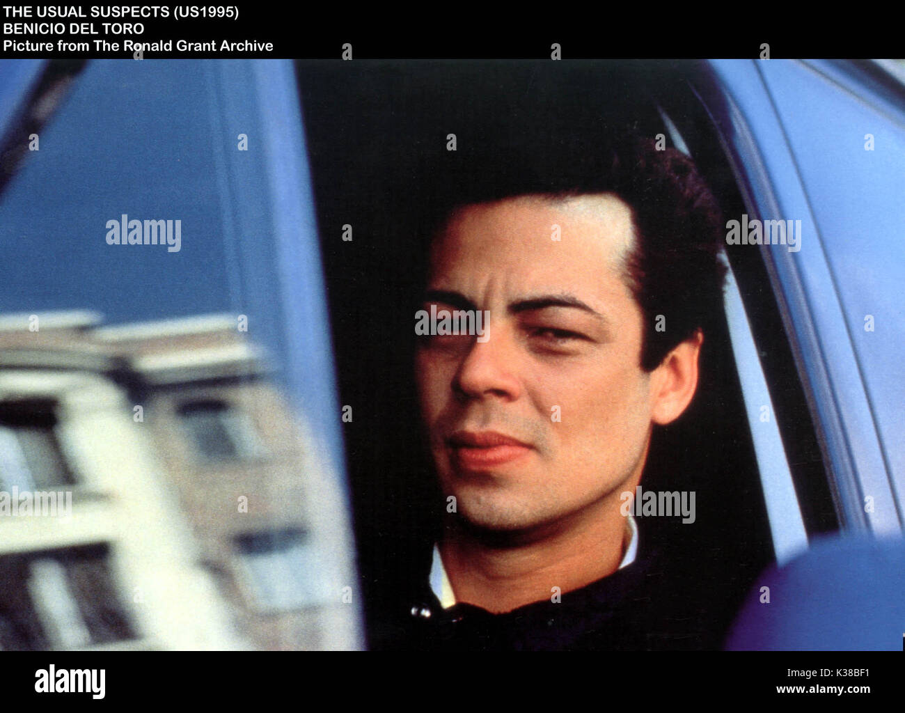 THE USUAL SUSPECTS L-R, BENICIO DEL TORO Stock Photo