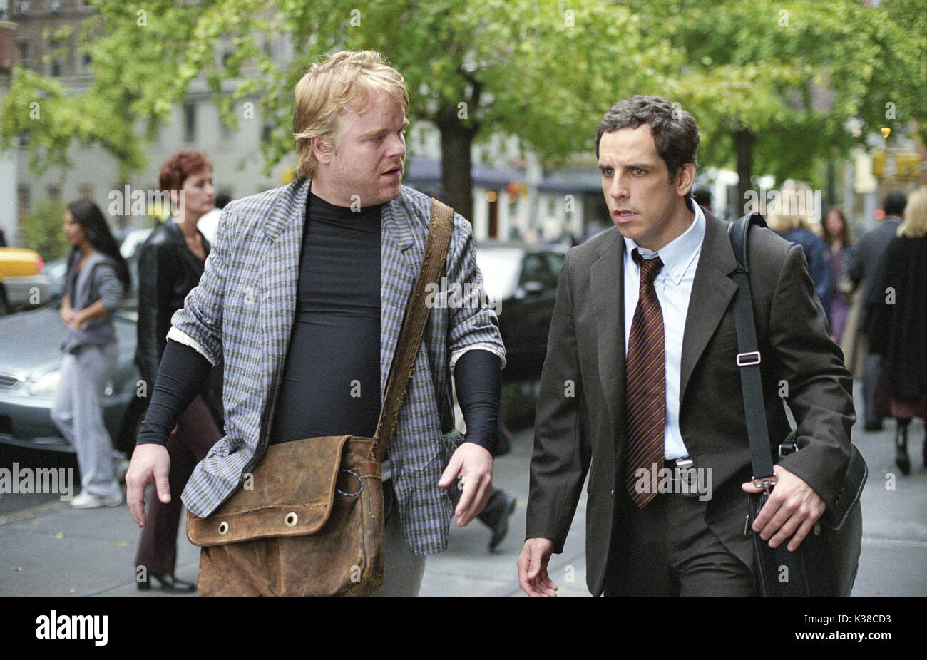 ALONG CAME POLLY PHILIP SEYMOUR HOFFMAN AND BEN STILLER A UNIVERSAL FILM     Date: 2004 Stock Photo