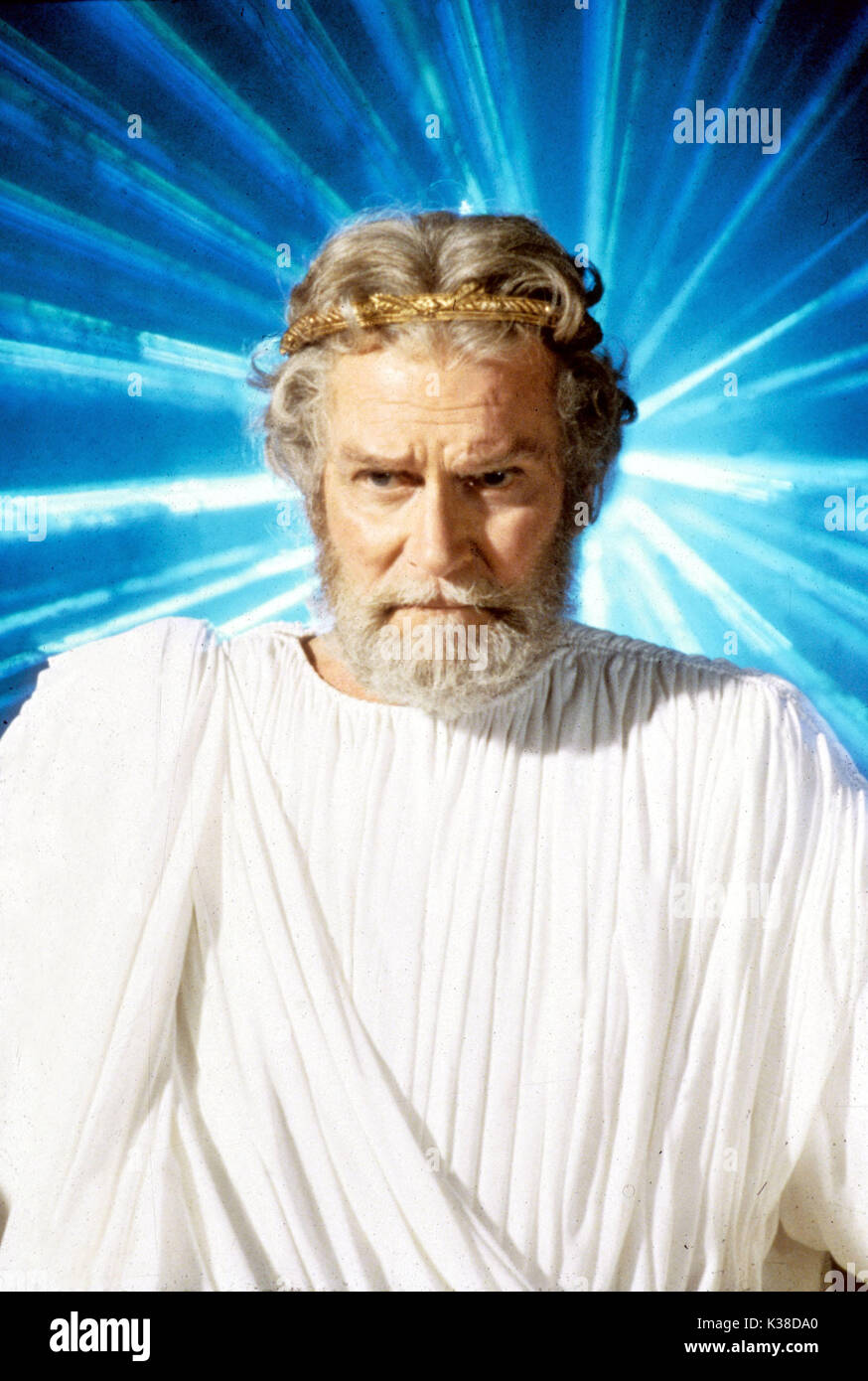 CLASH OF THE TITANS LAURENCE OLIVIER as Zeus     Date: 1981 Stock Photo