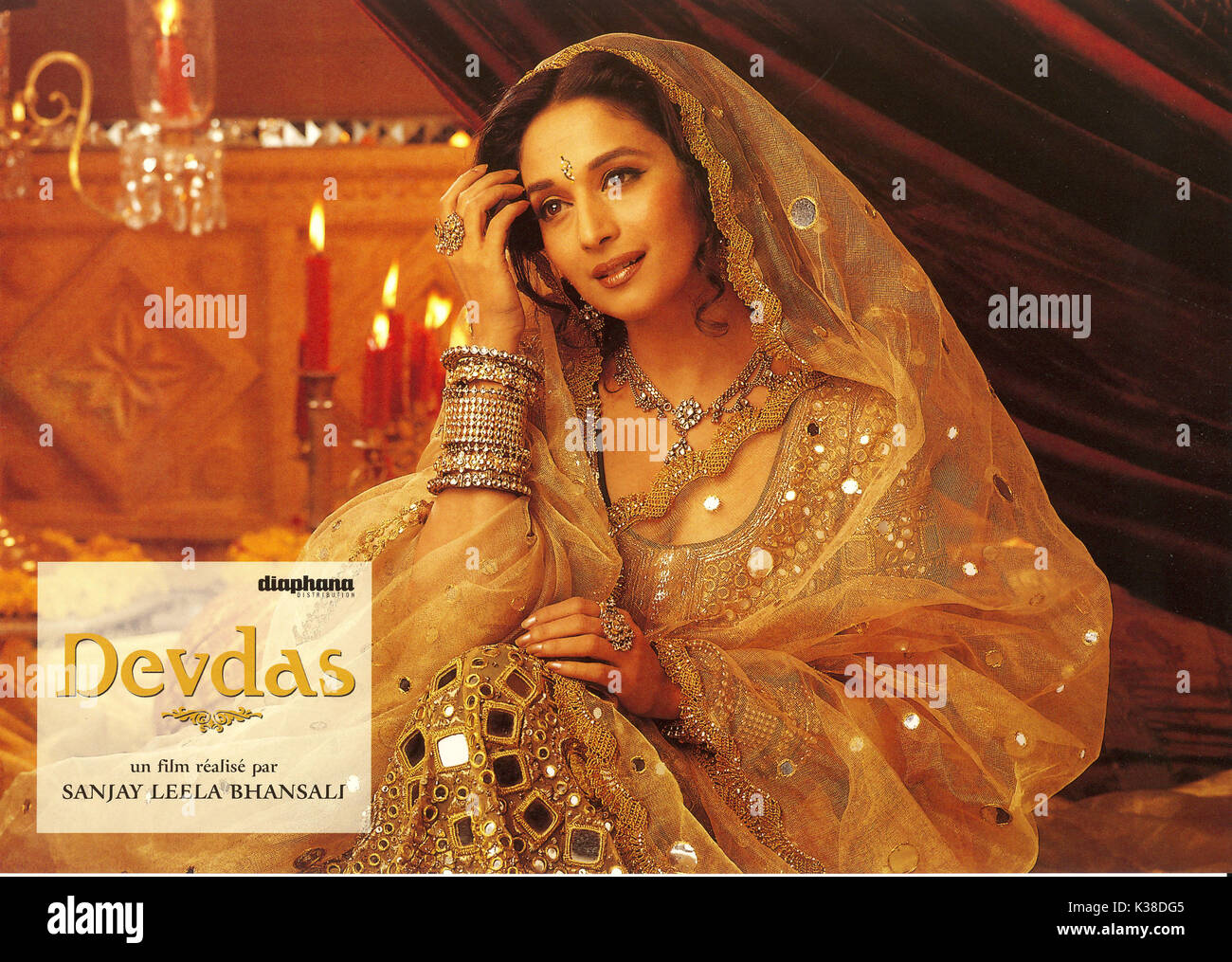 DEVDAS [INDIAN/2002] MADHURI DIXIT as 'Chandramuhki' DIRECTOR: SANJAY LEELA BHANSALI SUBJECT: BOLLYWOOD, INDIAN FILM     Date: 2002 Stock Photo