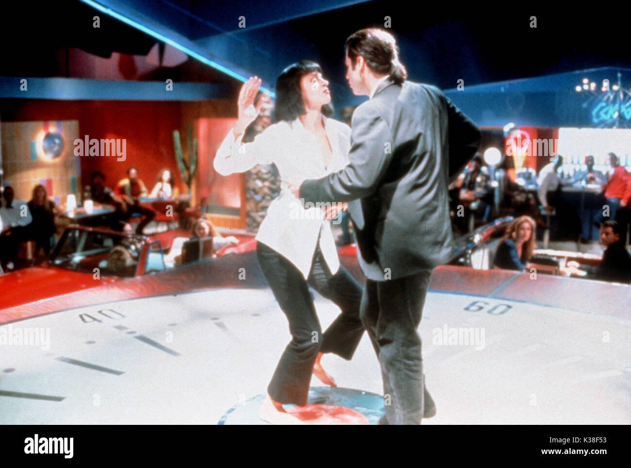 PULP FICTION A BAND APART/JERSEY FILMS/MIRAMAX UMA THURMAN, JOHN TRAVOLTA Picture from Ronald Grant Archive     Date: 1994 Stock Photo