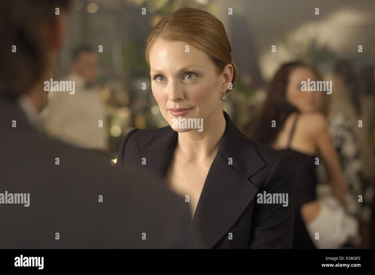 LAWS OF ATTRACTION JULIANNE MOORE Date 2004 Stock Photo Alamy