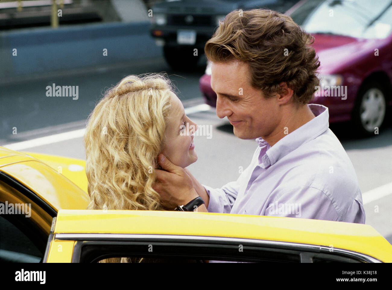 HOW TO LOSE A GUY IN 10 DAYS KATE HUDSON, MATTHEW MCCONAUGHEY     Date: 2003 Stock Photo