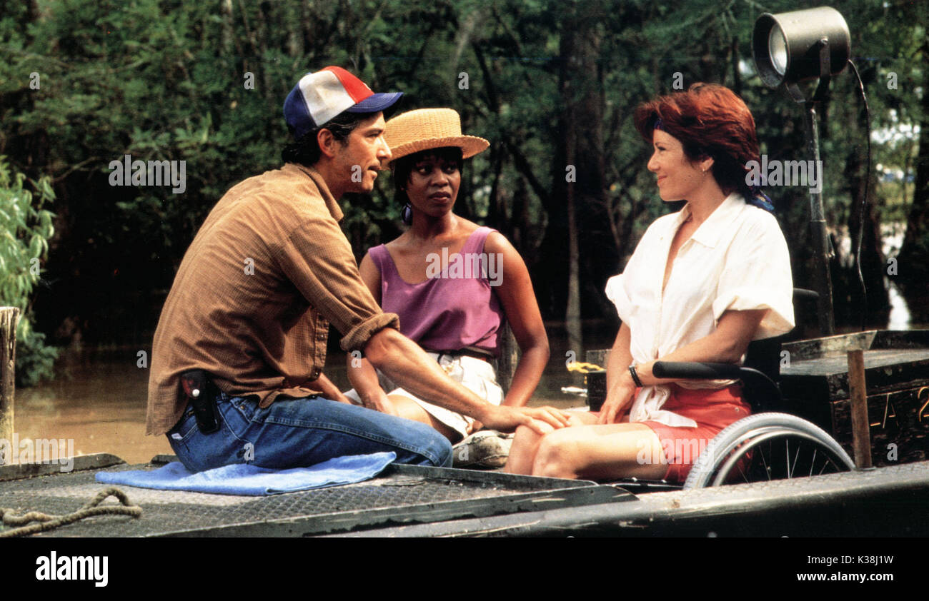 PASSION FISH MARY McDONNELL, ALFRE WOODARD, DAVID STRAITHERN     Date: 1992 Stock Photo