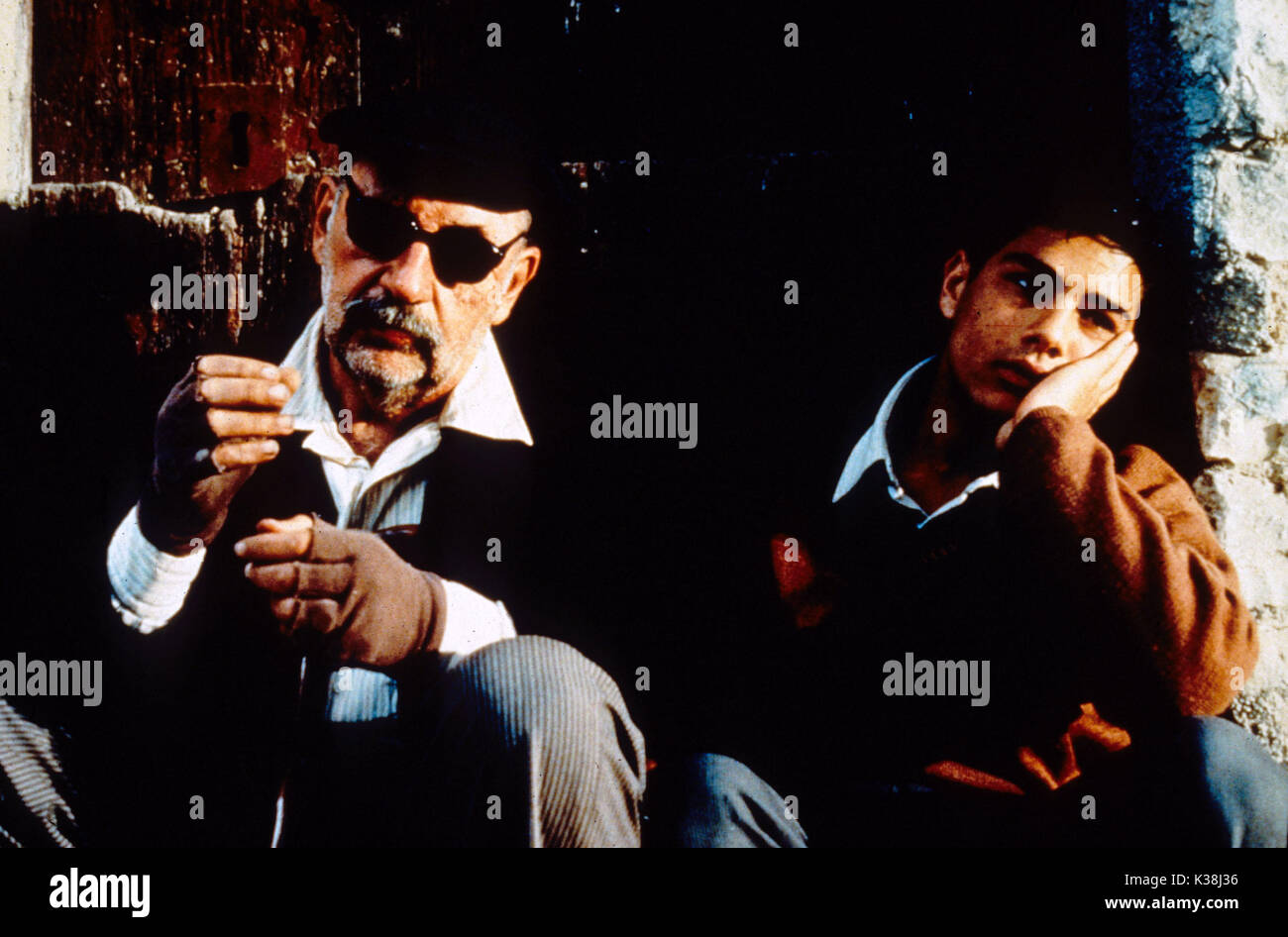 CINEMA PARADISO PHILIPPE NOIRET, MARCO LEONARDI Date 1989 Stock Photo Alamy