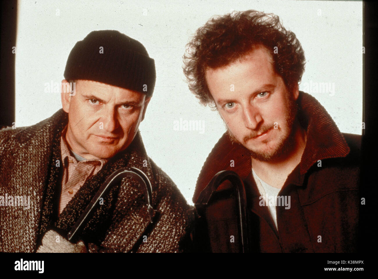 Home alone movie 1990 hi res stock photography and images Alamy