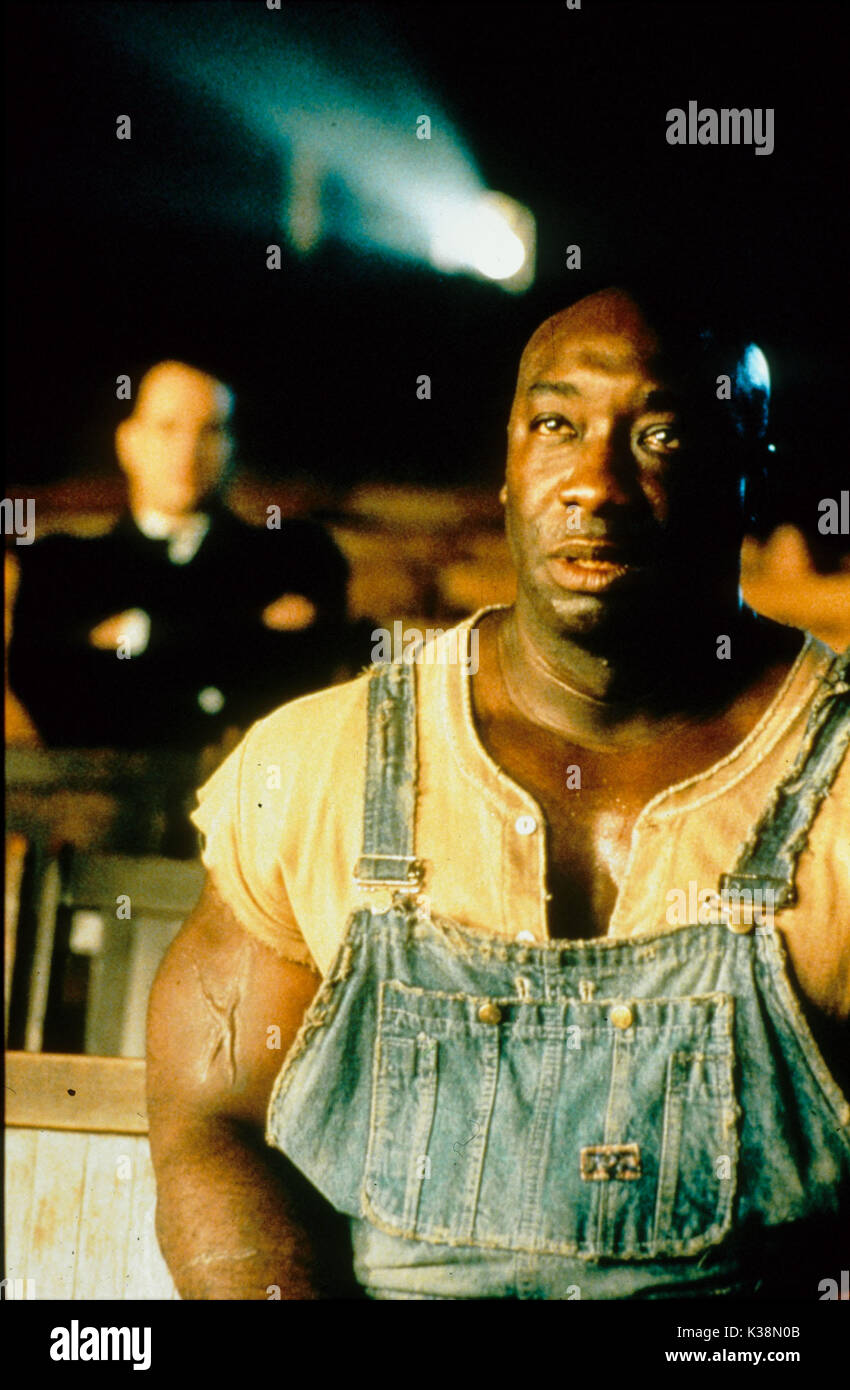 THE GREEN MILE TOM HANKS, left background MICHAEL CLARKE DUNCAN, foreground  Stock Photo - Alamy