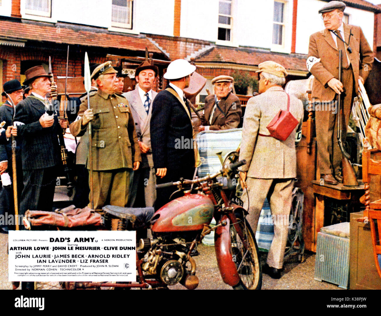 DAD'S ARMY [BR 1971]  [L-R] [?], CLIVE DUNN, JAMES BECK, BILL PERTWEE [with back to camera], JOHN LAURIE, JOHN LE MESURIER [with back to camera], ARTHUR LOWE Stock Photo