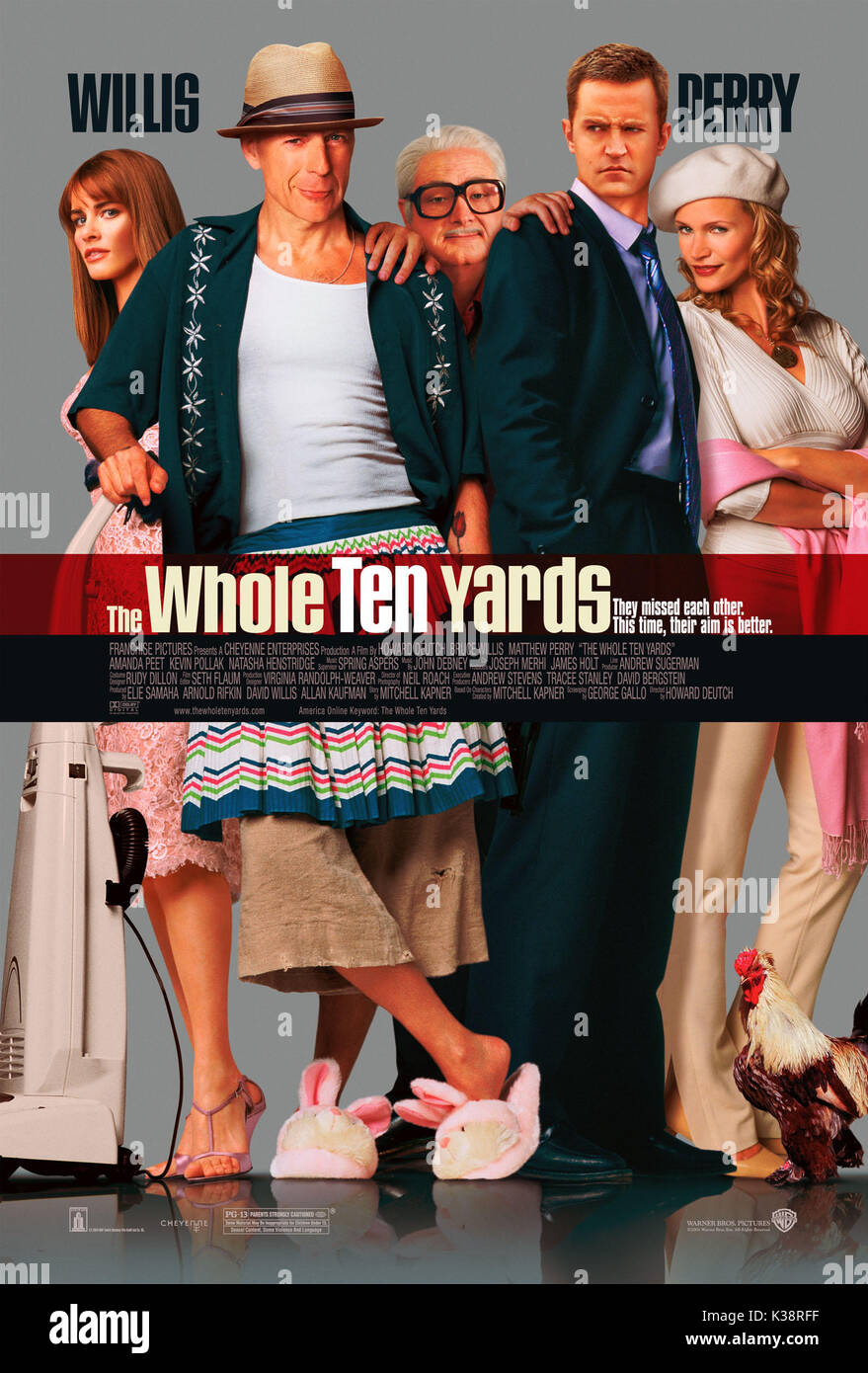 PHOTOGRAPHS TO BE USED SOLELY FOR ADVERTISING, PROMOTION, PUBLICITY OR REVIEWS OF THIS SPECIFIC MOTION PICTURE AND TO REMAIN THE PROPERTY OF THE STUDIO. NOT FOR SALE OR REDISTRIBUTION. THE WHOLE TEN YARDS      Date: 2004 Stock Photo
