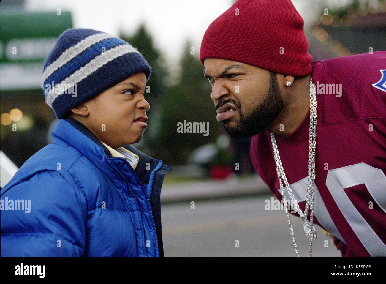 C134-4A Philip Daniel Bolden (l) and Ice Cube star in Revolution