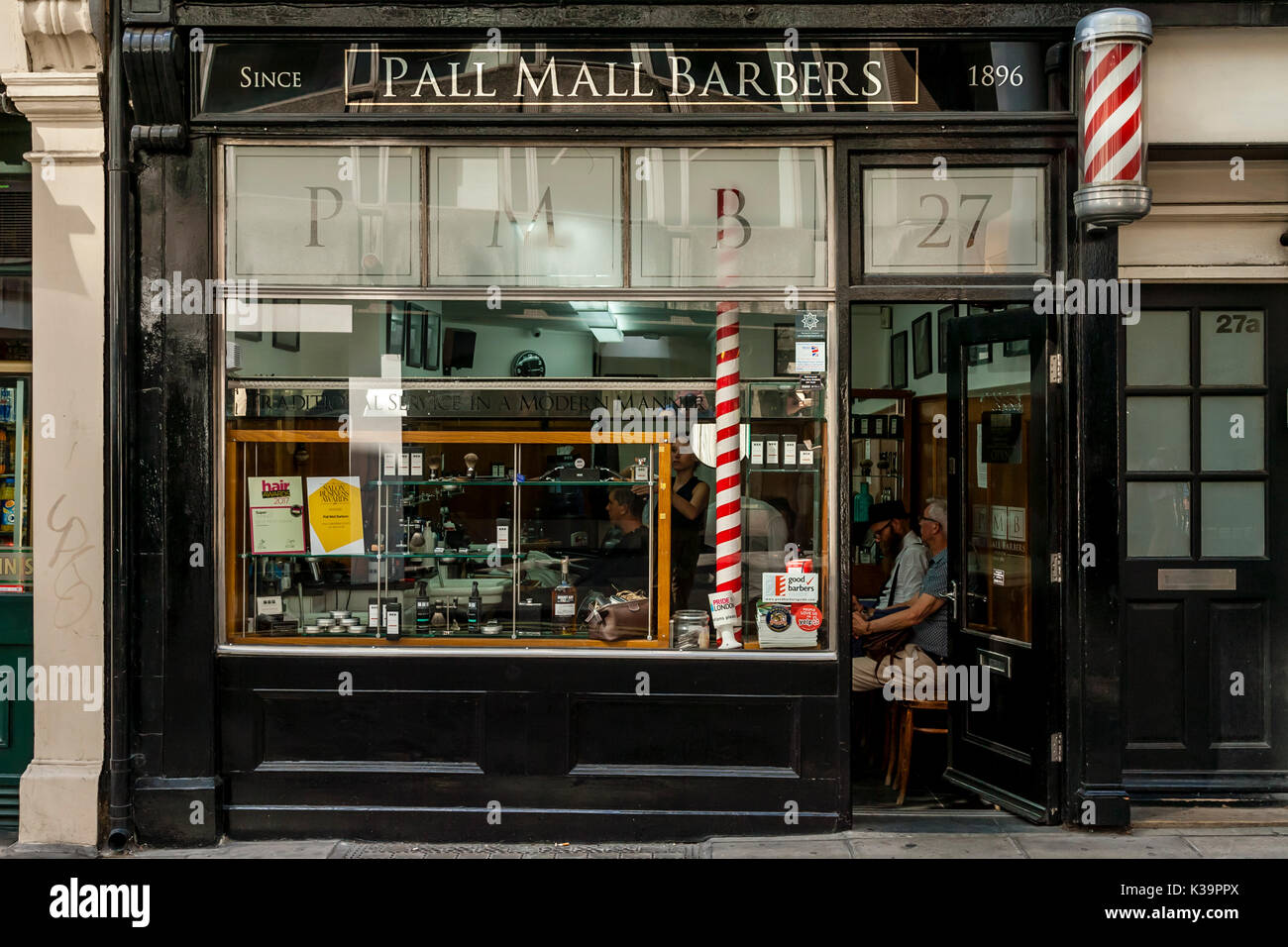 Pall Mall Barbers Shop, Whitcomb Street, London, UK Stock Photo