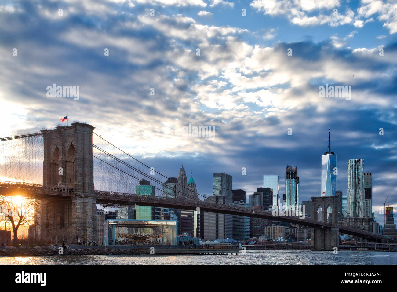 Dumbo new york hi-res stock photography and images - Alamy