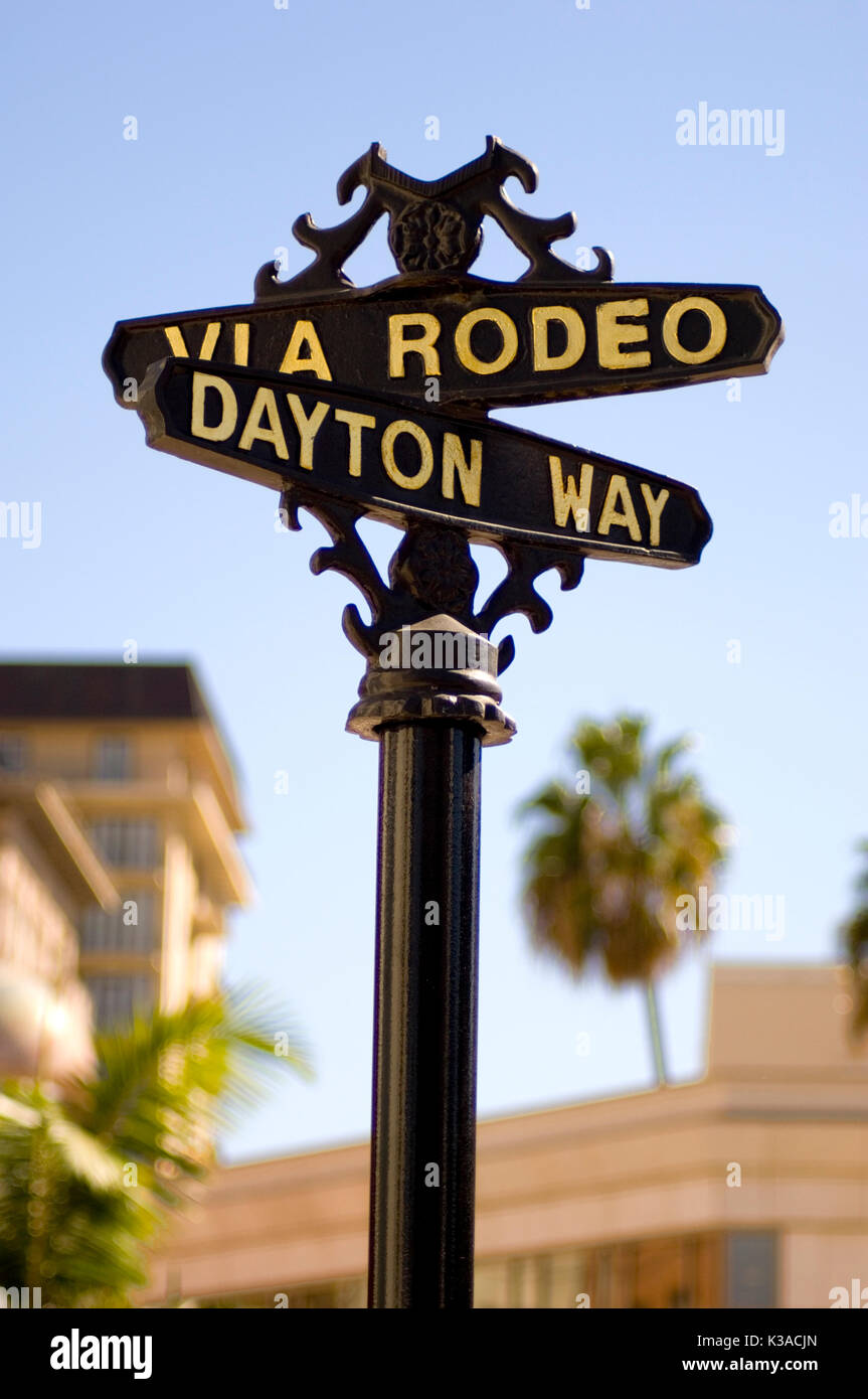 Via rodeo dayton way sign hi-res stock photography and images - Alamy