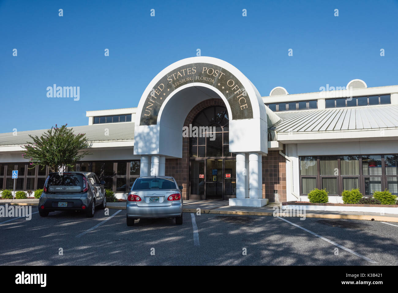 Usps post office hires stock photography and images Alamy