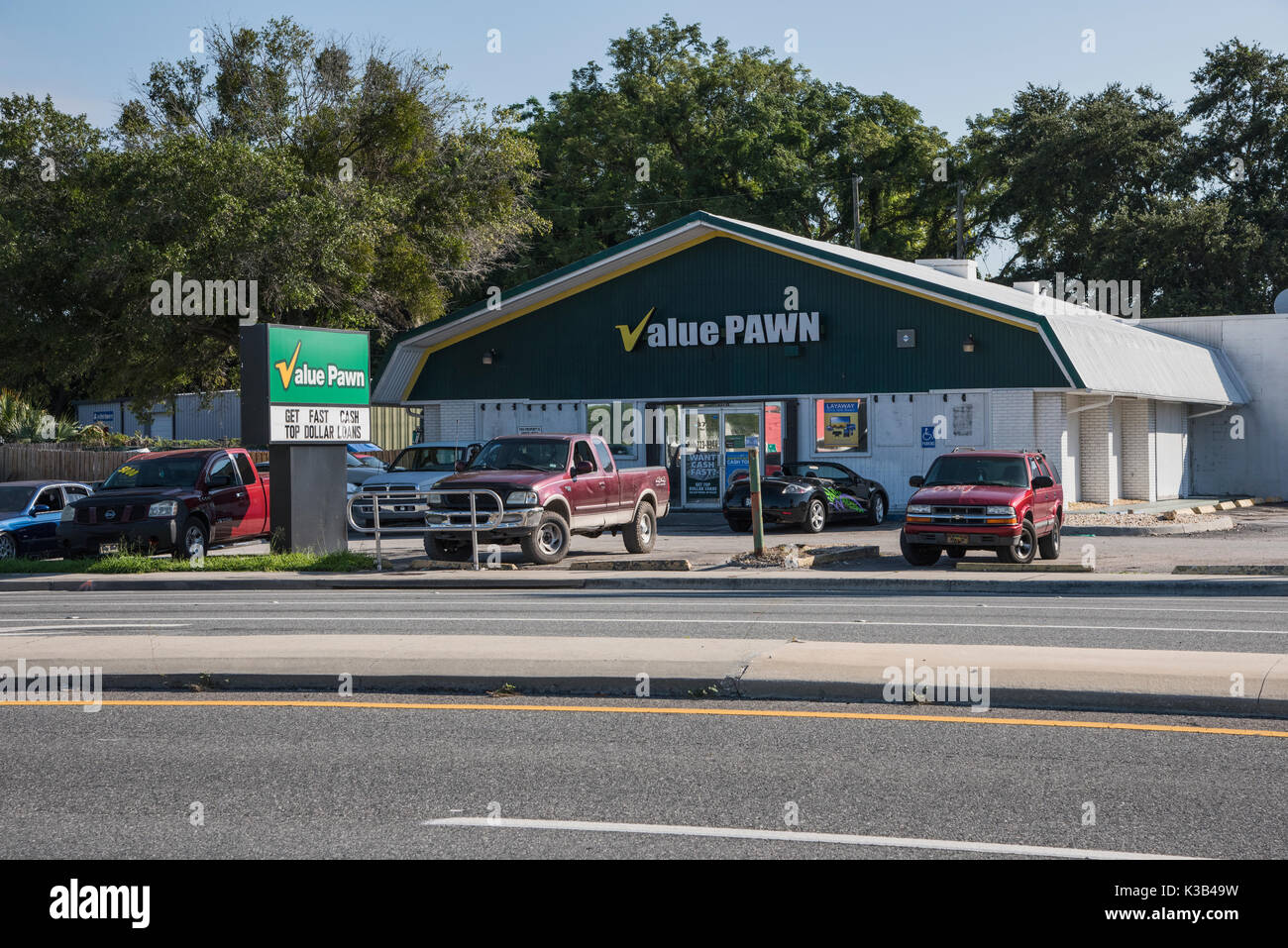 Value Pawn Shop Leesburg, Florida USA Stock Photo