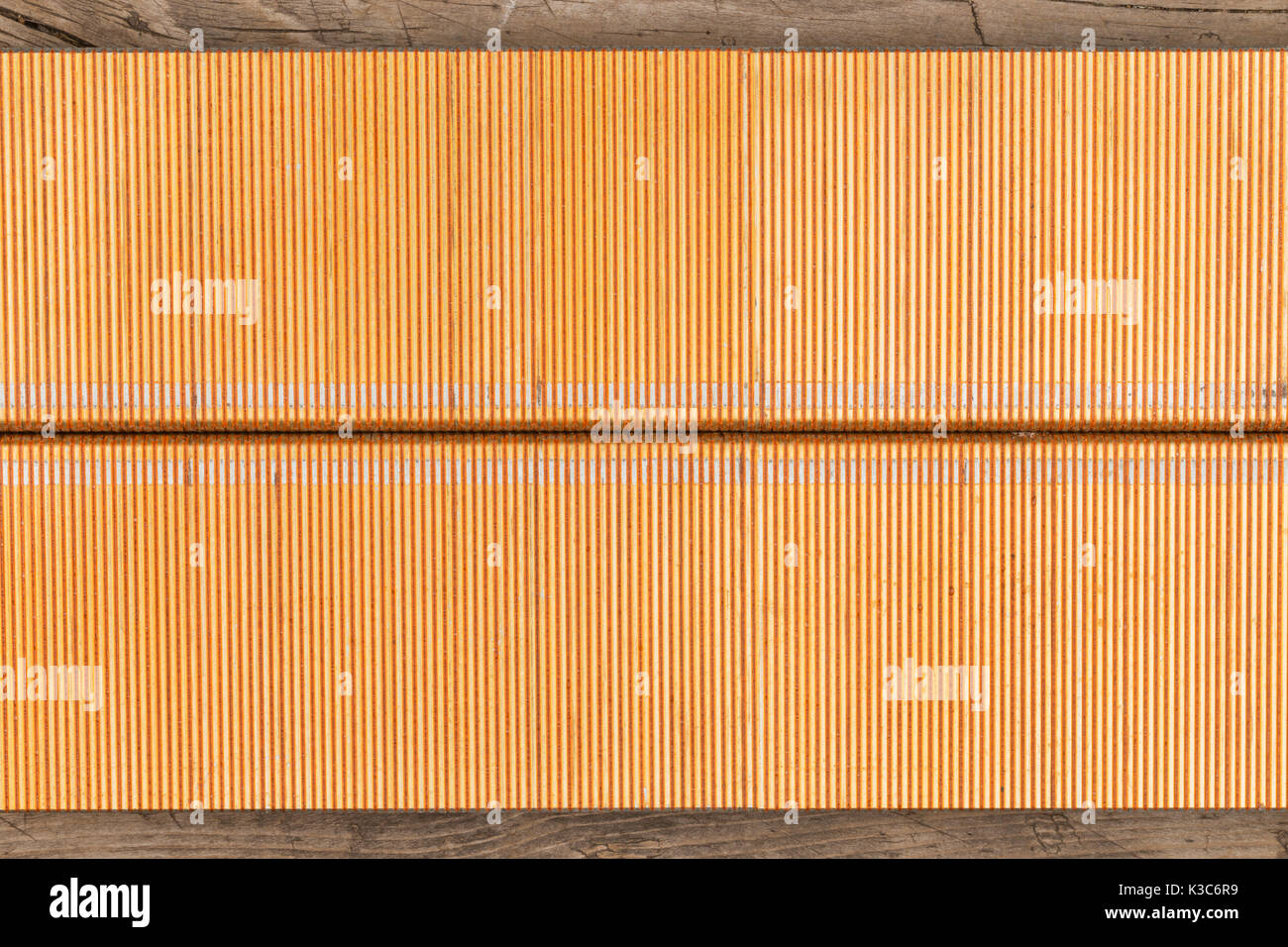 Staples Texture Texture of building steel staples. View from above Stock Photo - Alamy