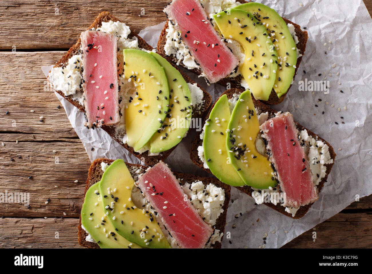 Super Food Sandwiches With Tuna Steak In Sesame Avocado And