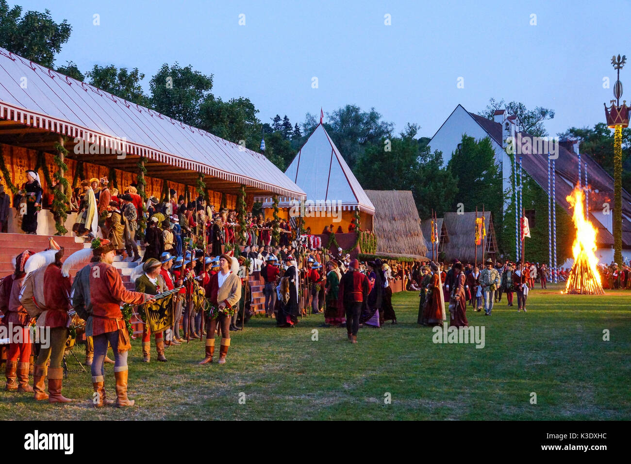 Medieval games during the Landshuter Hochzeit (festival) in Landshut, Lower Bavaria, Bavaria, Germany, Stock Photo