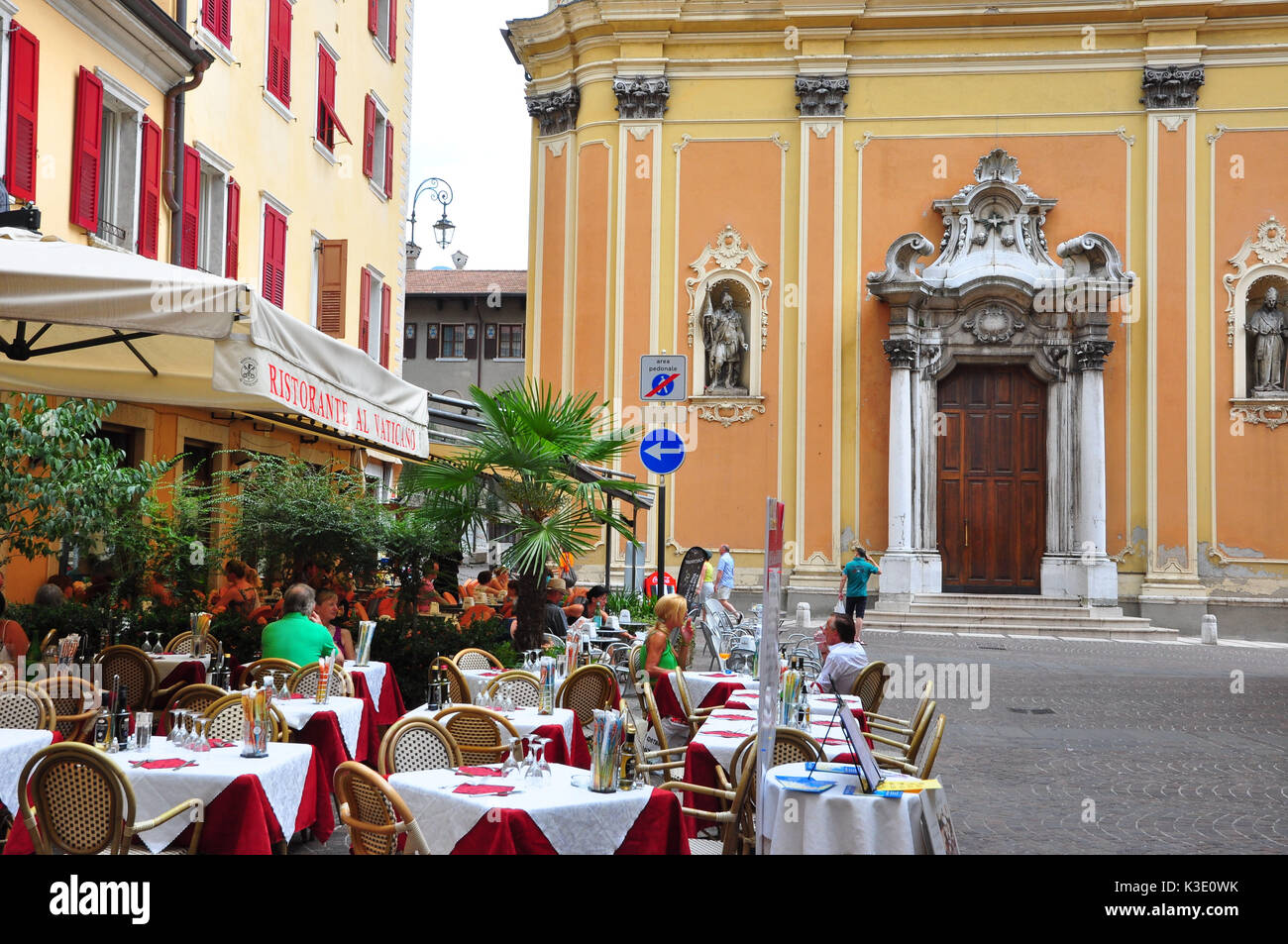 Italy, Trentino, Gardasee, Riva del Garda, Old Town, restaurant, Stock Photo
