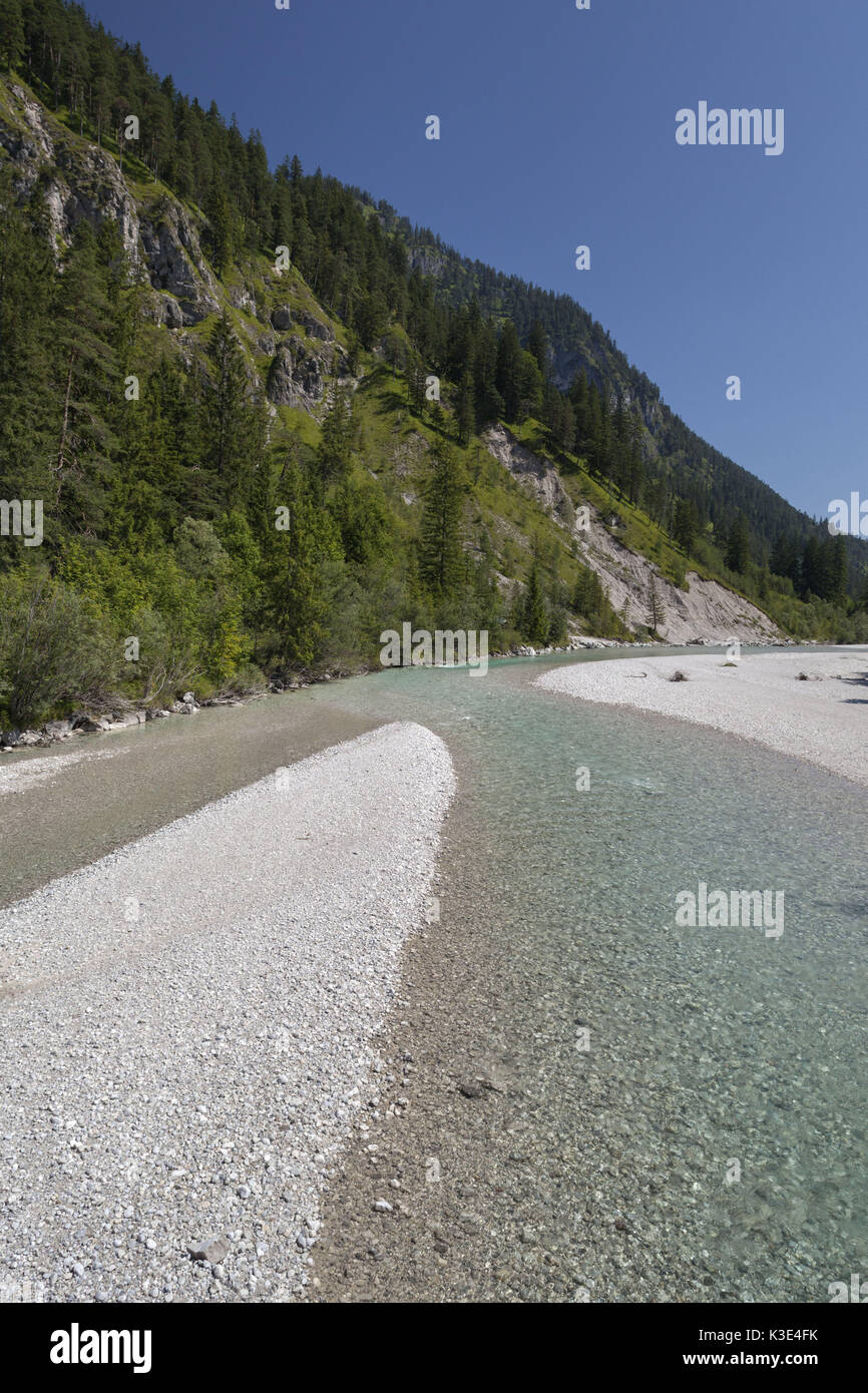 The Isar river in the upper Isar valley between Fall and Vorderriss