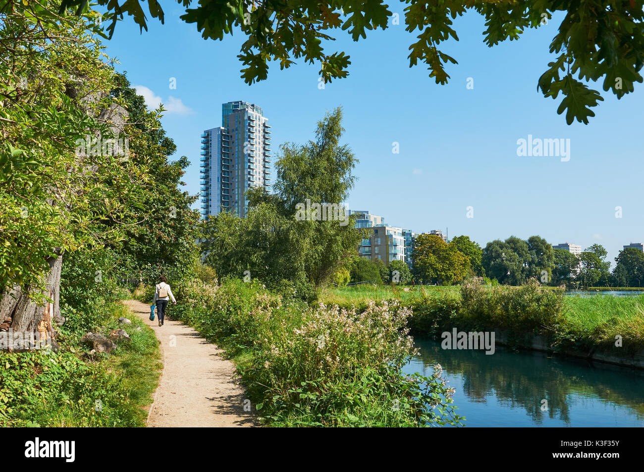 New river path hi res stock photography and images Alamy