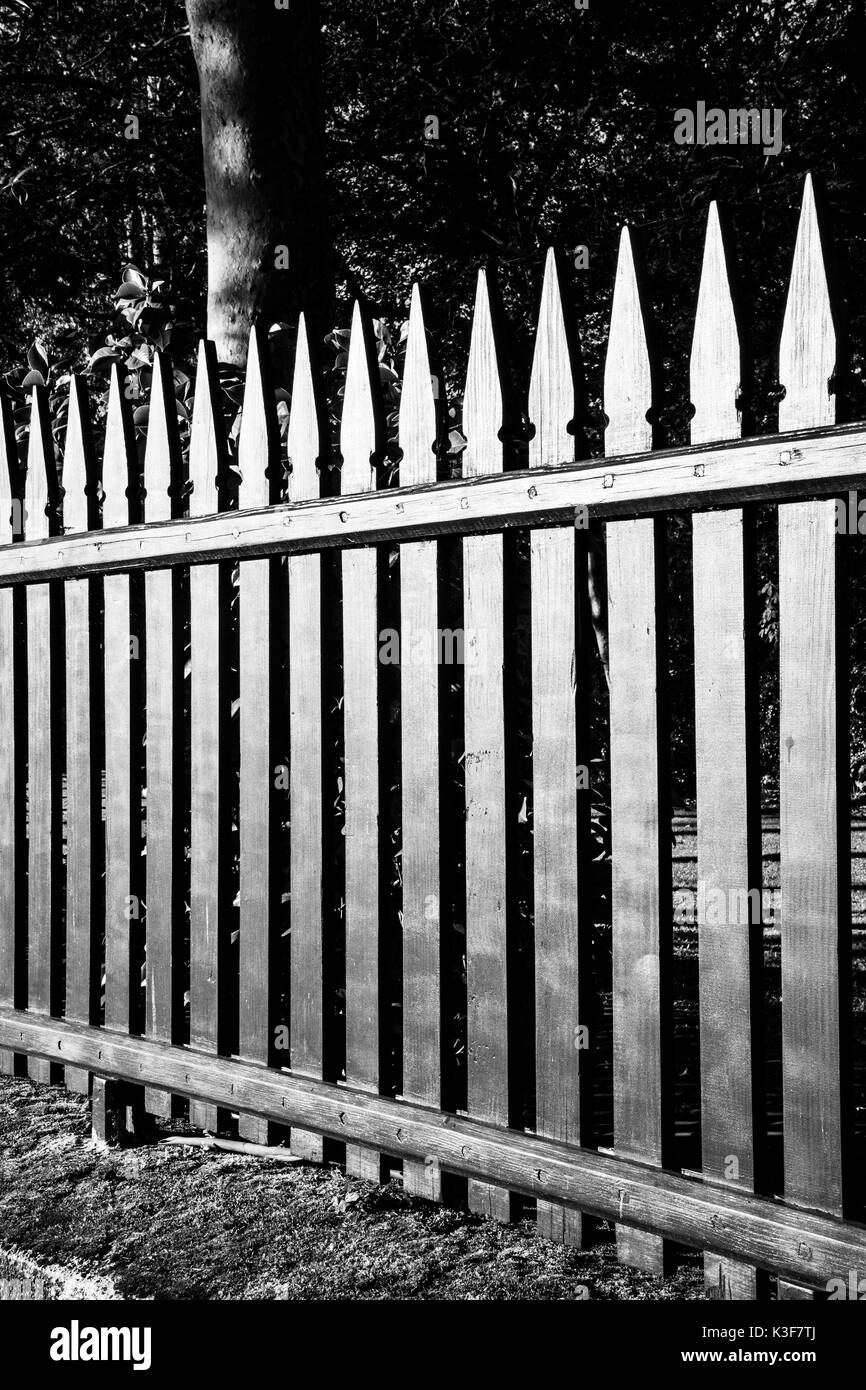 Picket fence Black and White Stock Photos & Images - Alamy