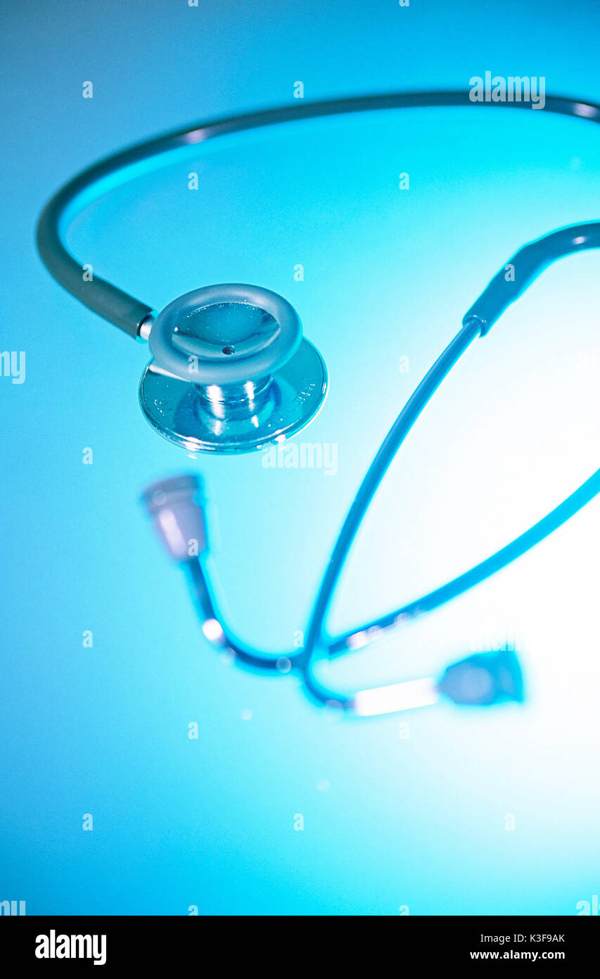 The stethoscope hi-res stock photography and images - Alamy