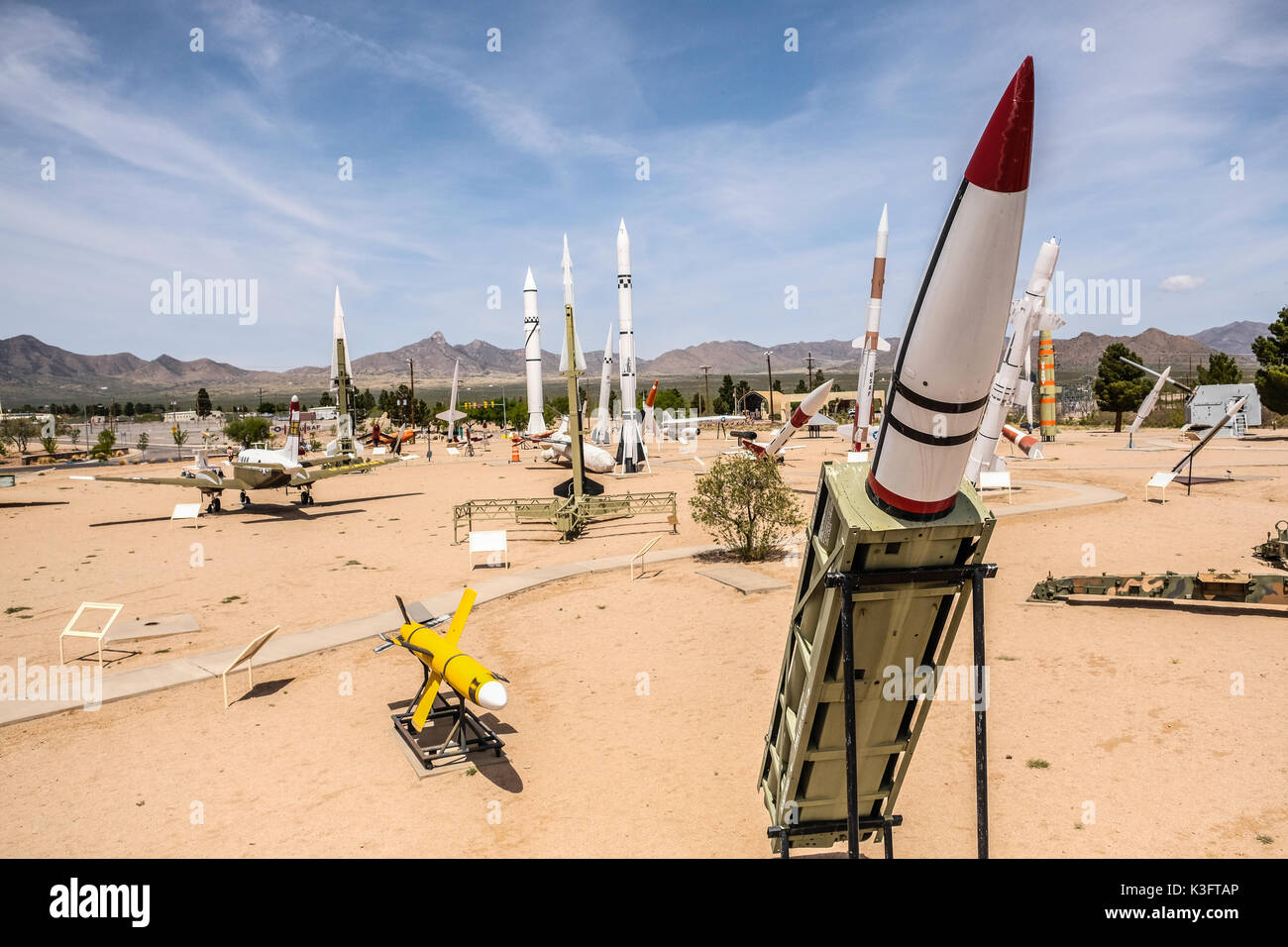 White sands missile range hires stock photography and images Alamy