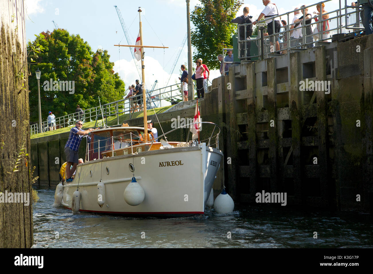 Teddington, Middlesex, United Kingdom. 2nd Sep, 2017. Teddington Lock gates open to allow 'Aureol', a member of the Association of Dunkirk Little Ships to continue it's journey downstream on the river Thames Credit: Emma Durnford/ Alamy Live News Stock Photo