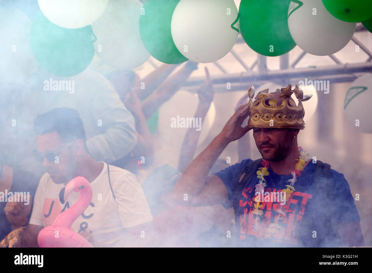 Culture celebrations party hi-res stock photography and images - Alamy