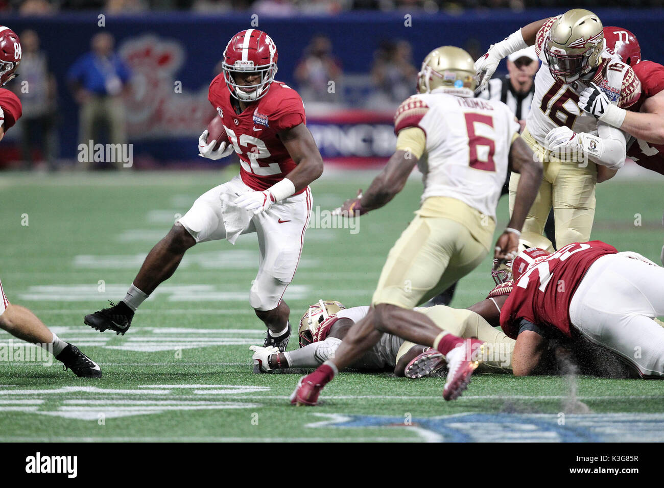 Atlanta, Georgia. 2nd Sep, 2017. Alabama's Najee Harris (22) in action during the Chick-Fil-A Kickoff Game, featuring the Alabama Crimson Tide and the FSU Seminoles, played at Mercedes Benz Stadium in Atlanta, Georgia. Cecil Copeland/CSM/Alamy Live News Stock Photo