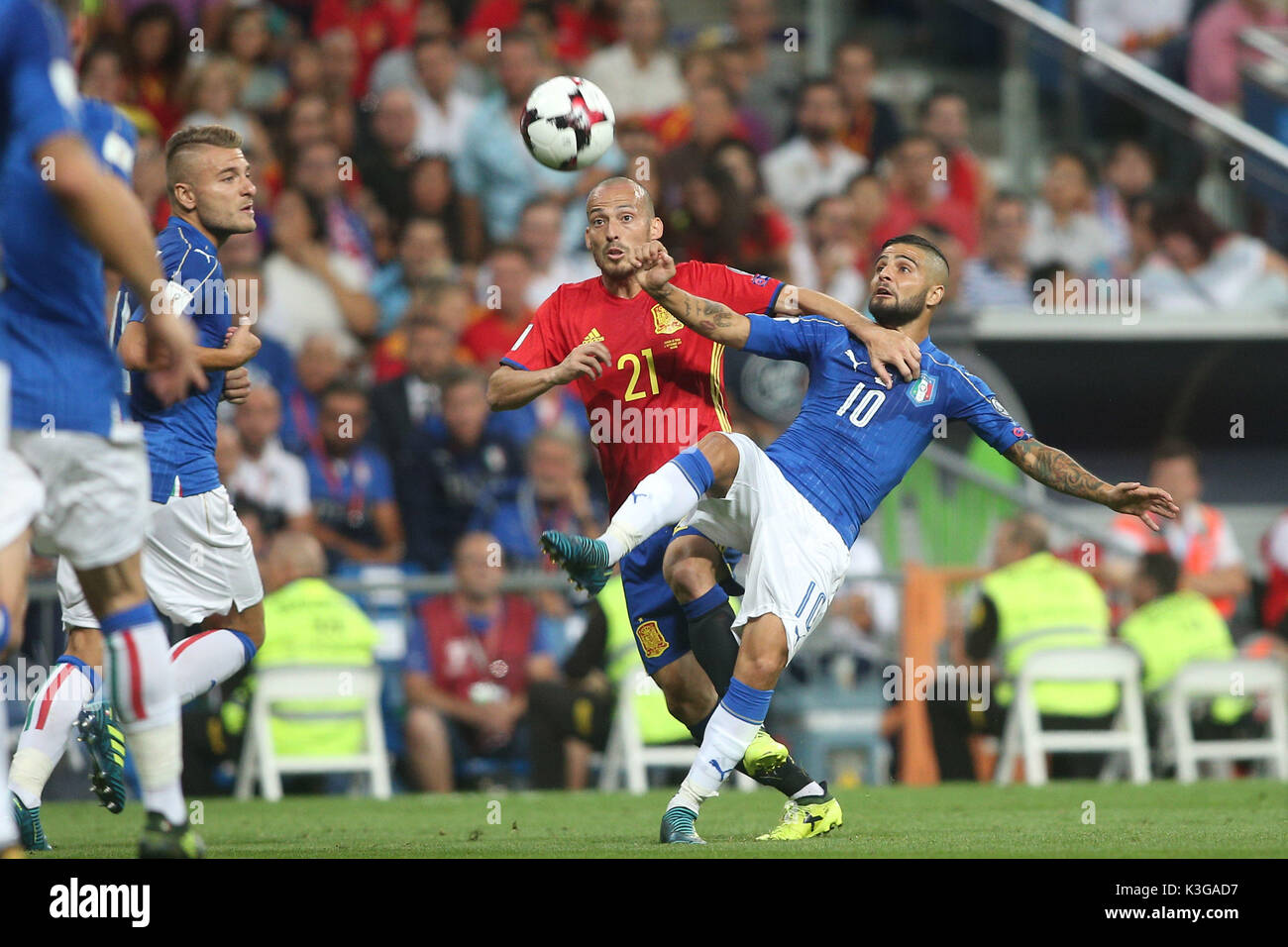 Madrid, Spain. 2nd September, 2017. FIFA 2018 World Cup Qualifier. Group G. Match between Spain vs Italy. David Silva and Insigne in action during the match. Credit: marco iacobucci/Alamy Live News Stock Photo