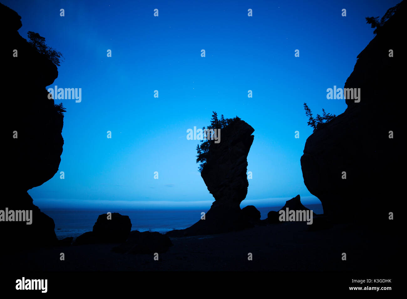 Worlds highest tides hi-res stock photography and images - Alamy