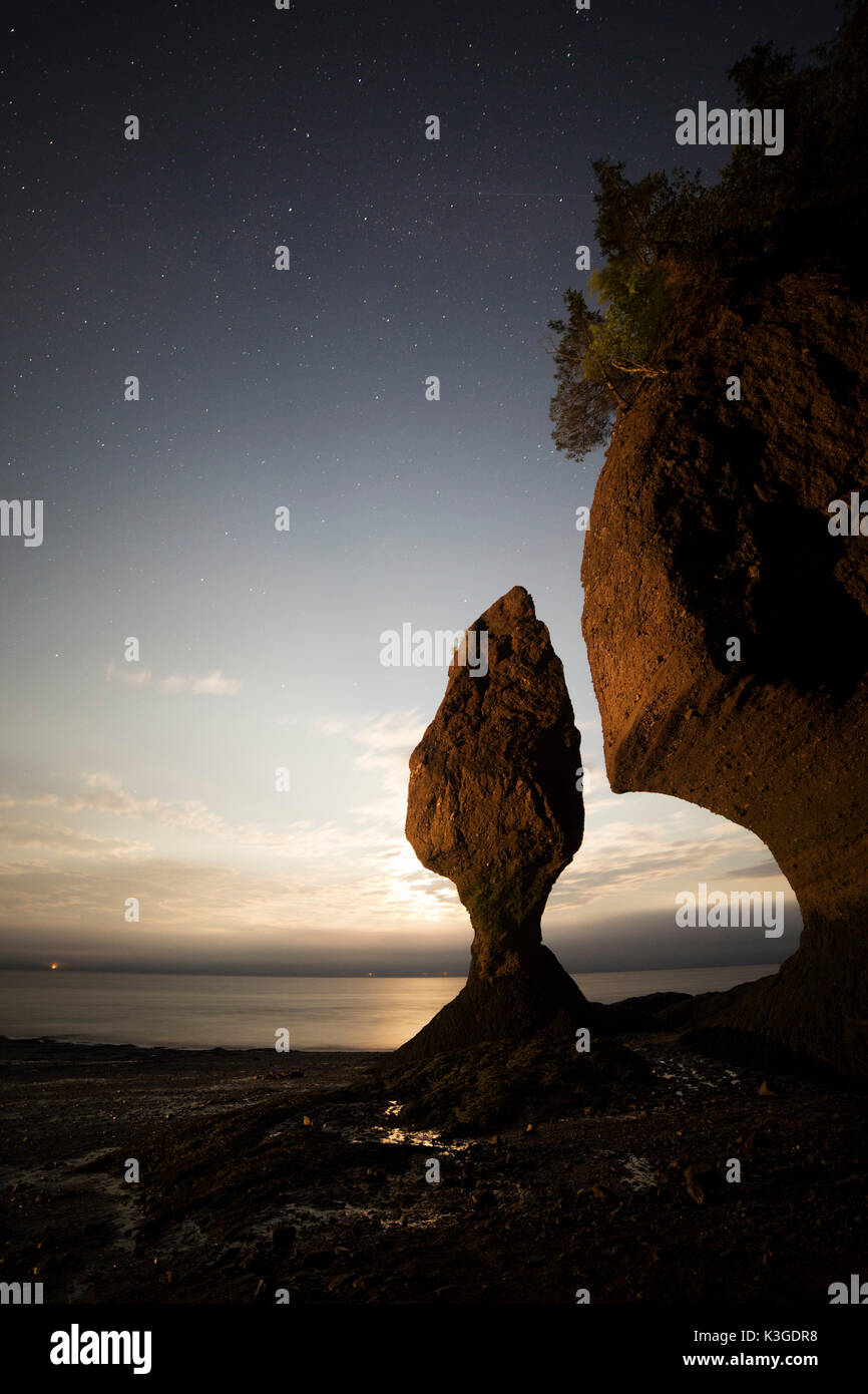 Worlds highest tides hi-res stock photography and images - Alamy