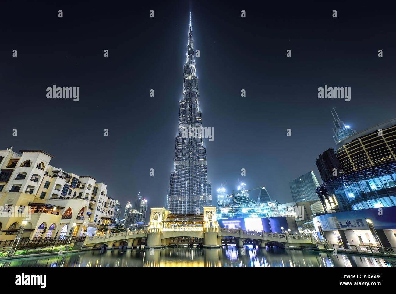 DUBAI, UNITED ARAB EMIRATES - Oct 7, 2016: The Burj Khalifa tower at night. This skyscraper is the tallest man-made structure in the world, measuring  Stock Photo