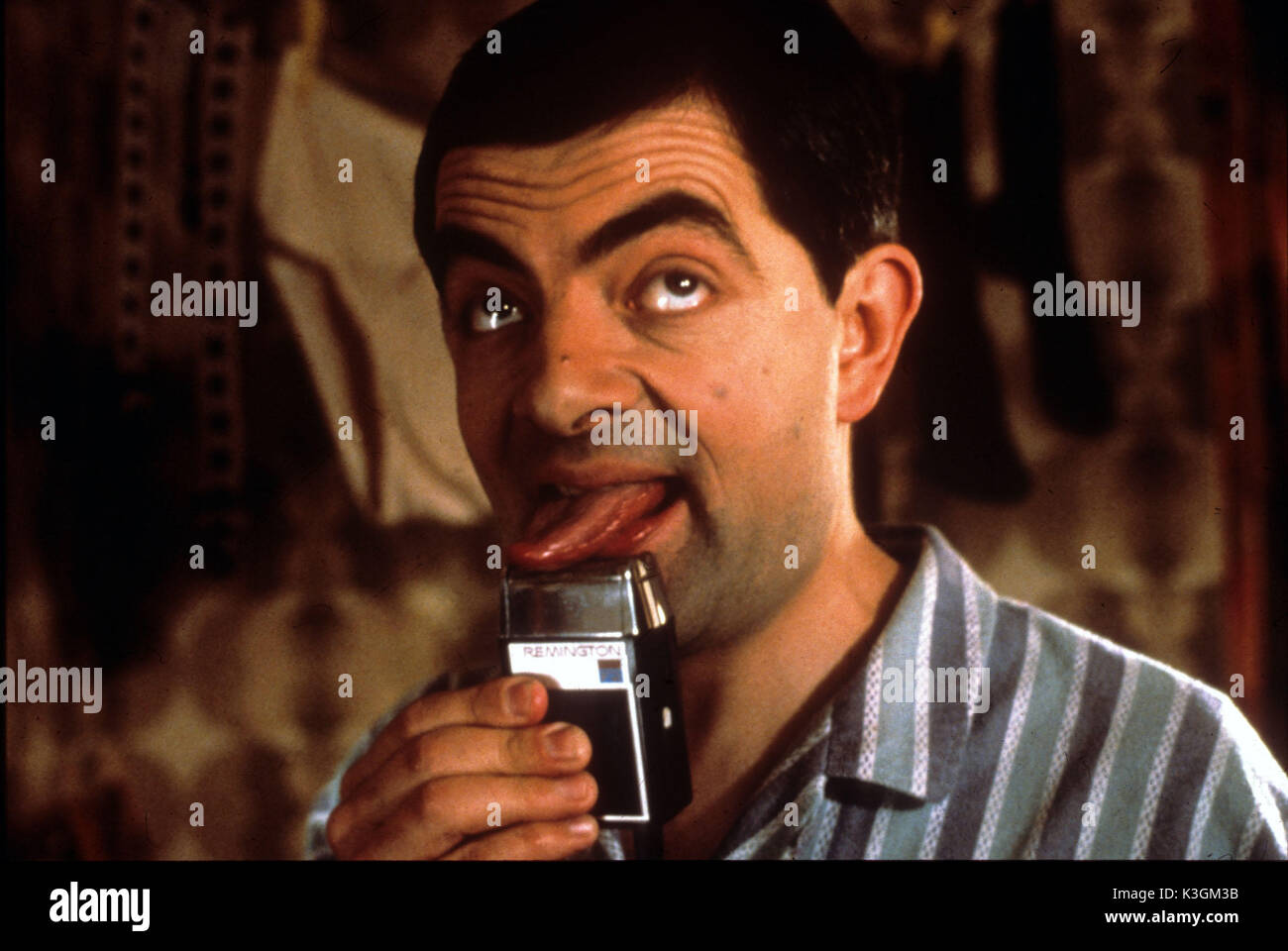 Rowan atkinson film bean hi-res stock photography and images - Alamy