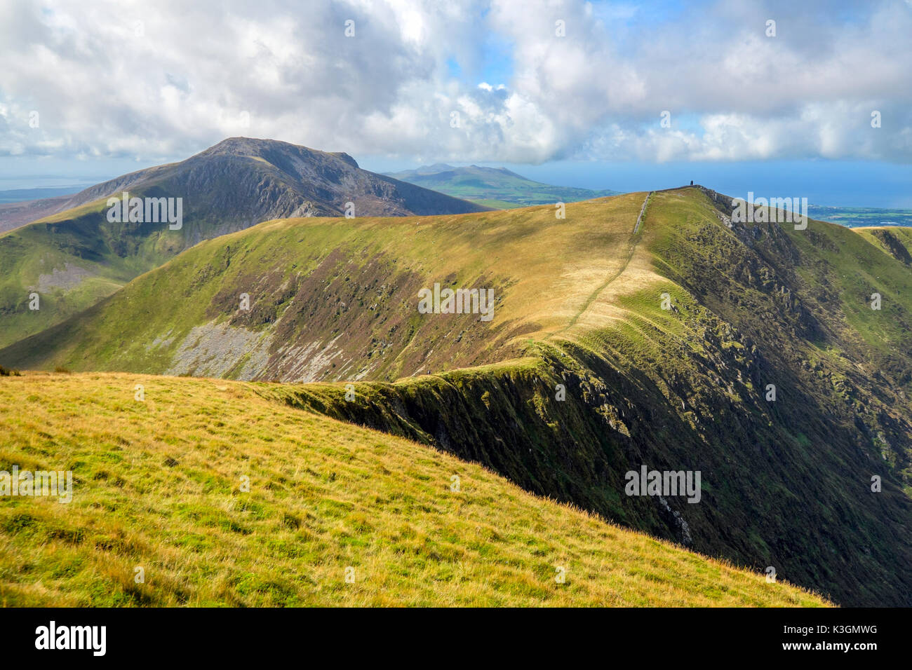 Craig Cwm Silyn and Mynydd Tal-y-mignedd on the Nantle Ridge, Snowdonia, North Wales, UK Stock Photo