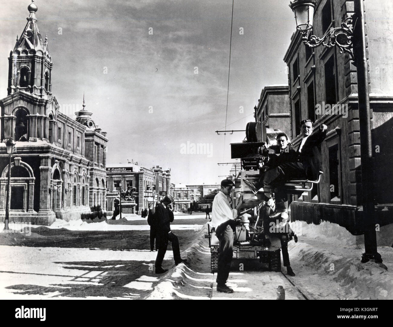 DOCTOR ZHIVAGO Director DAVID LEAN on a mobile camera boom with cinematographer FREDDIE FRANCIS     Date: 1965 Stock Photo