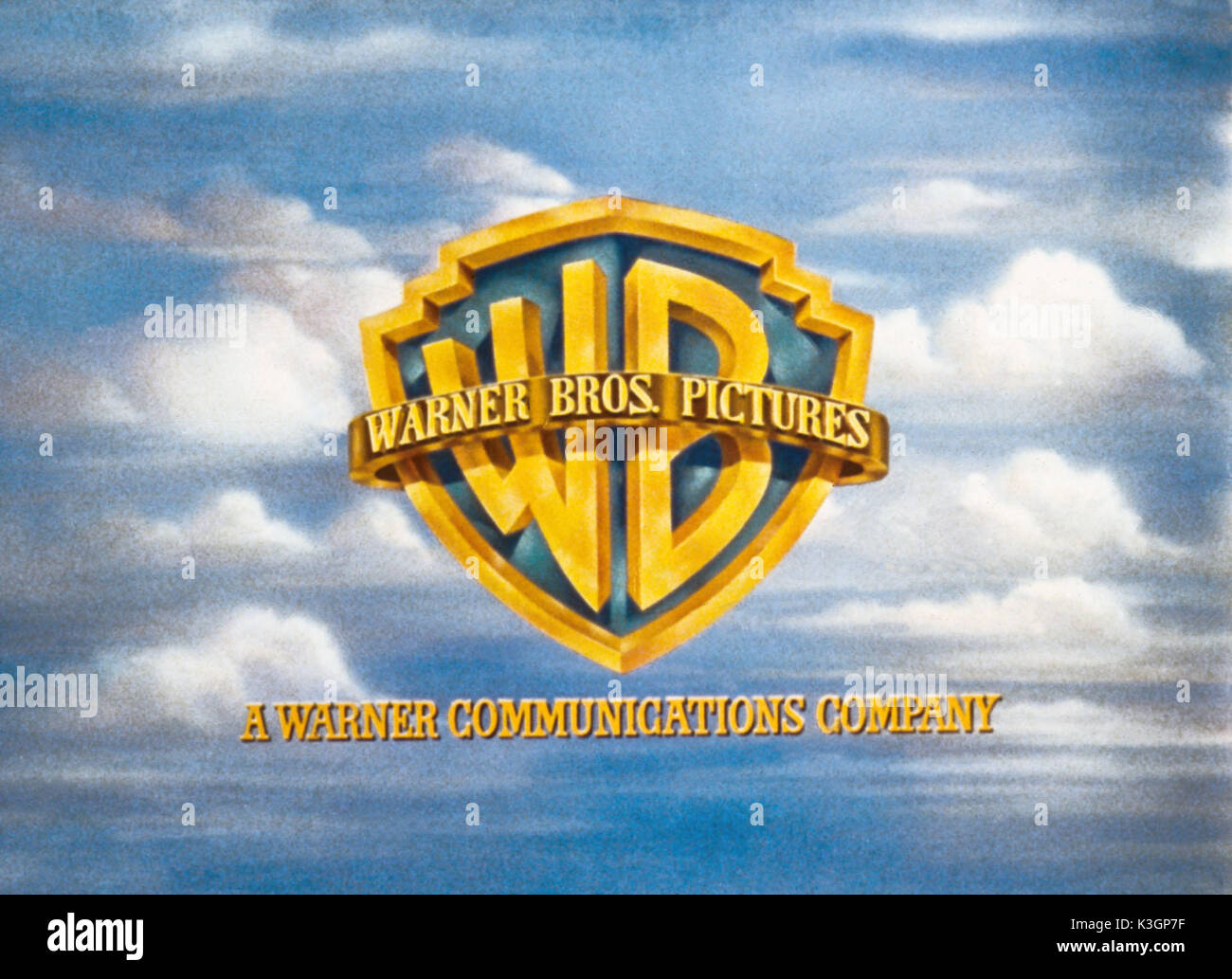 Warner bros logo movie hi-res stock photography and images - Alamy