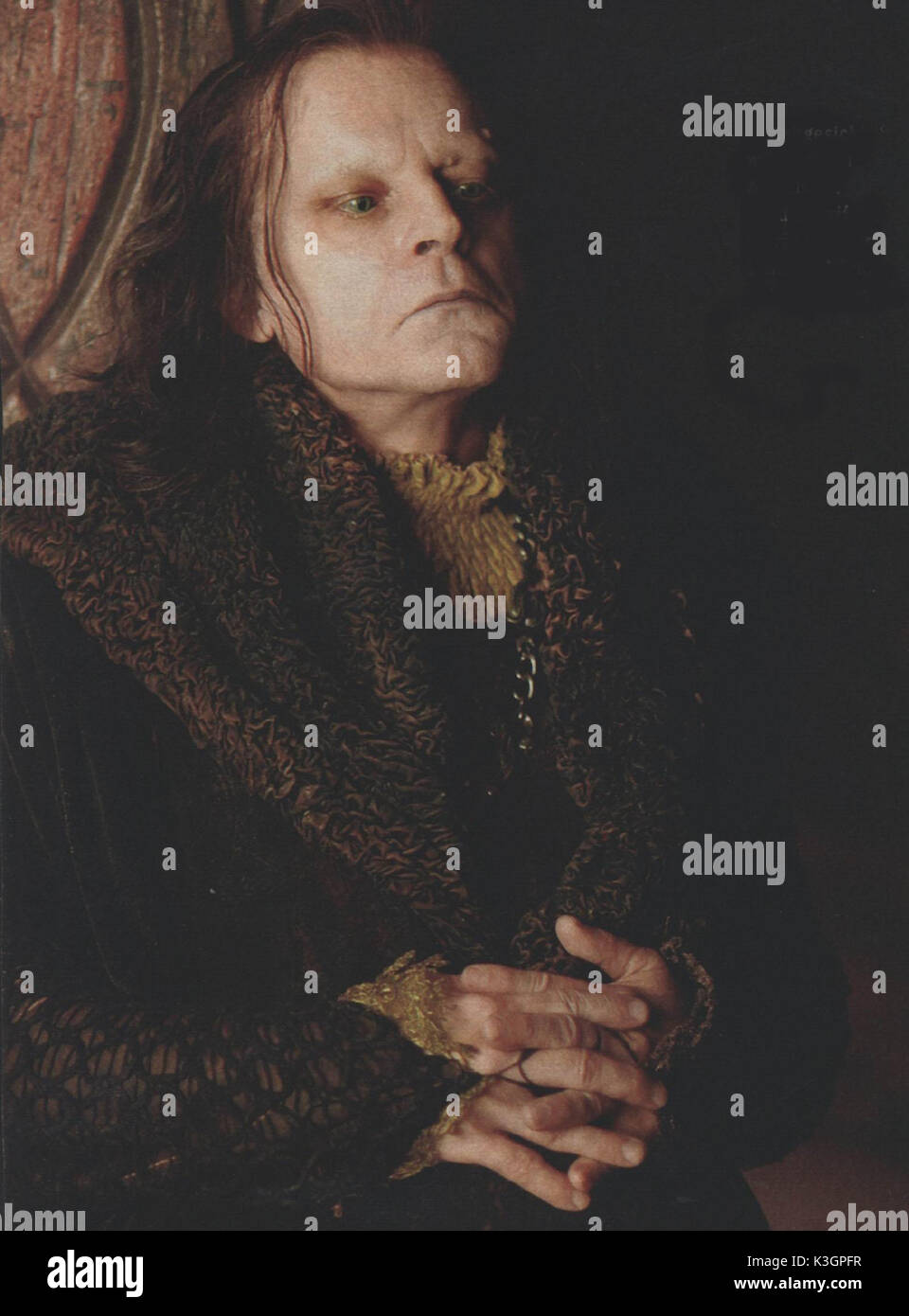 THE LORD OF THE RINGS: THE TWO TOWERS BRAD DOURIF as Grima Wormtongue Date:  2002 Stock Photo - Alamy