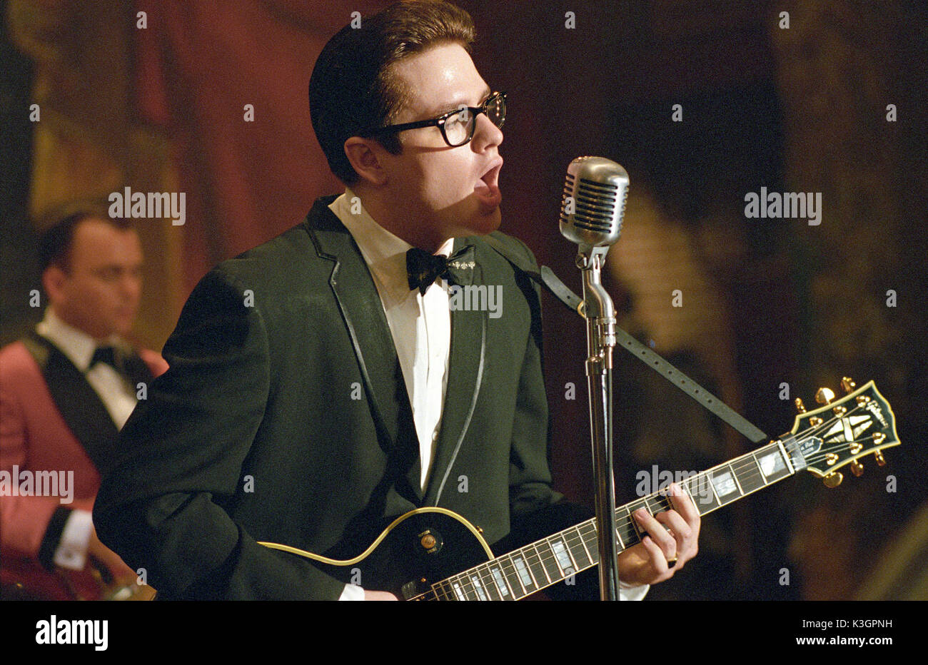 WTL-481 Jonathan Rice portrays musician Roy Orbison in WALK THE LINE. Photo credit: Suzanne Tenner TM and &#xa9; 2005 Twentieth Century Fox. All Rights Reserved. Not for sale or duplication. WALK THE LINE JONATHAN RICE as ROY ORBISON WTL-481 Jonathan Rice portrays musician Roy Orbison in WALK THE LINE. Photo credit: Suzanne Tenner TM and  2005 Twentieth Century Fox. All Rights Reserved. Not for sale or duplication.     Date: 2005 Stock Photo