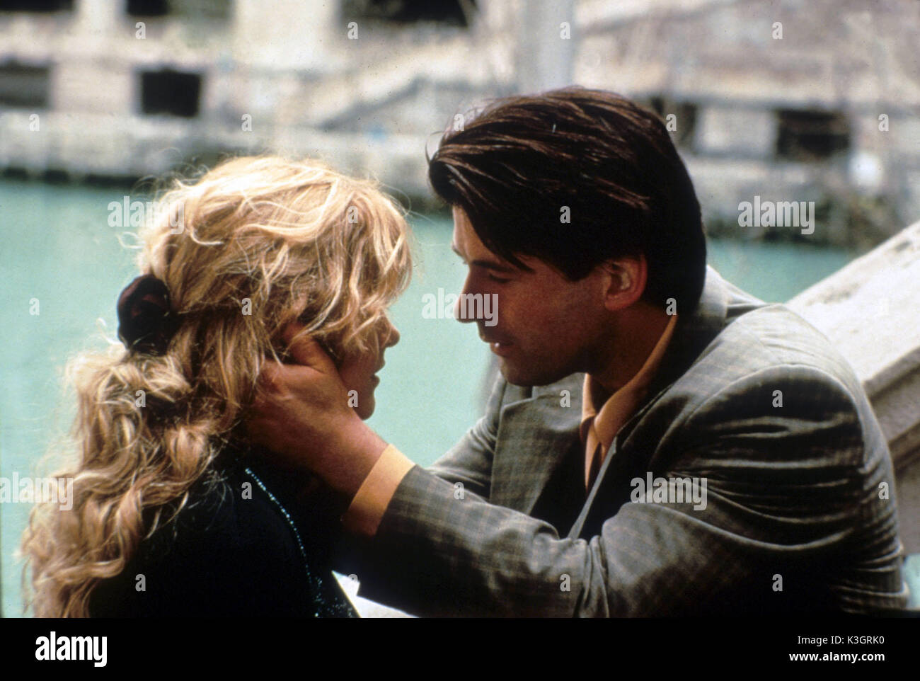PRELUDE TO A KISS MEG RYAN, ALEC BALDWIN Date: 1992 Stock Photo - Alamy
