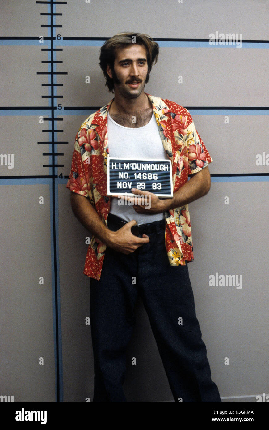 RAISING ARIZONA NICOLAS CAGE Date: 1987 Stock Photo - Alamy