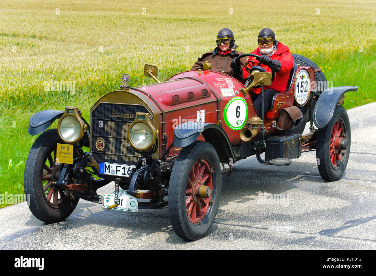 In 1916 hi-res stock photography and images - Alamy